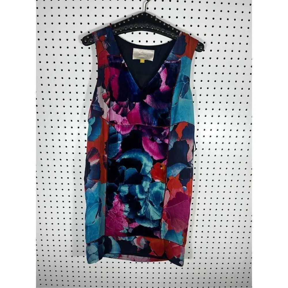 Anthropologie Leifsdottir Muse Dress Silk Velvet Floral Tank Sheath Vneck size 6